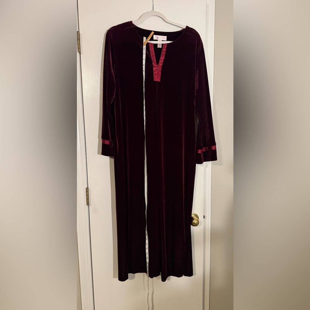 Oscar de la Renta Pink Label Deep Maroon Velvet Gown maximalist vintage comfort